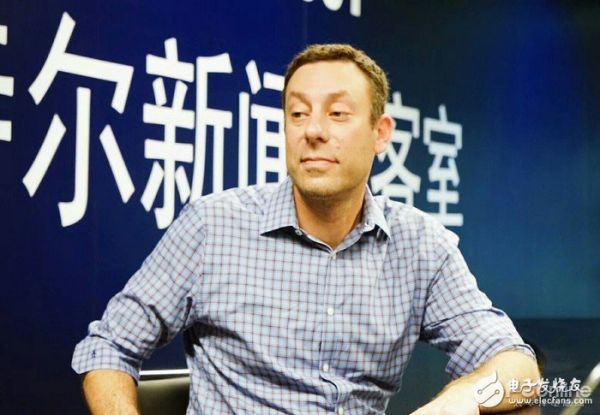 电子市场发展迅猛，VR游戏仍在努力，但还远未成熟