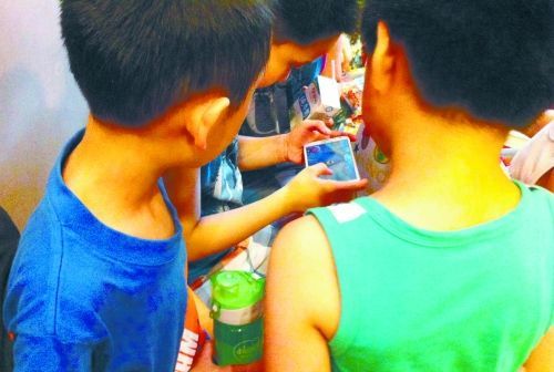 游戏账号二手交易平台热卖 “实名认证”形同虚设