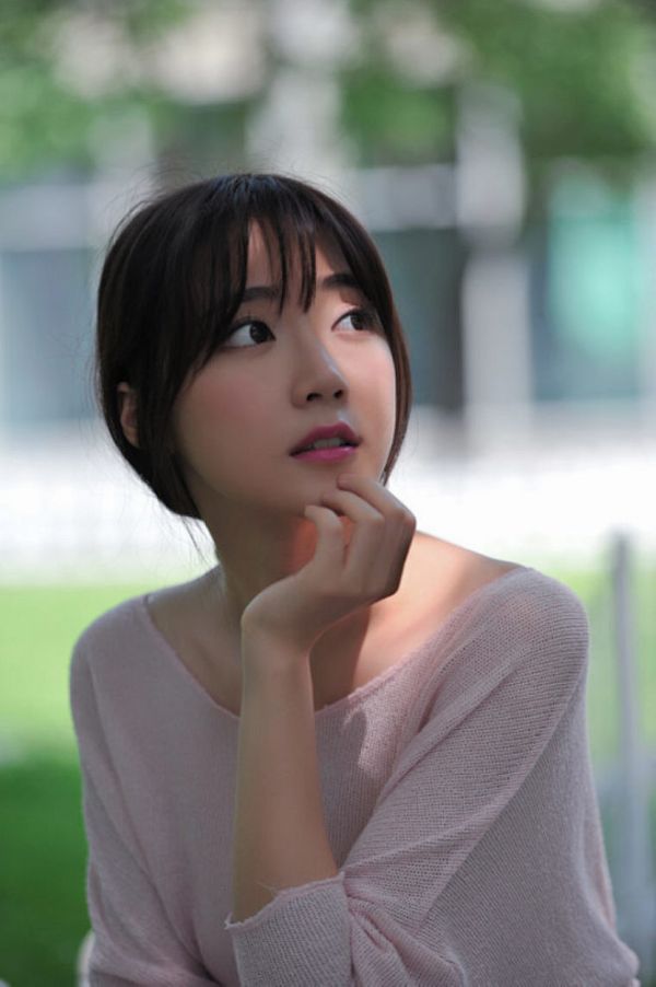 f1方程式赛车游戏,2023 F1赛车游戏攻略:技巧与心得-1