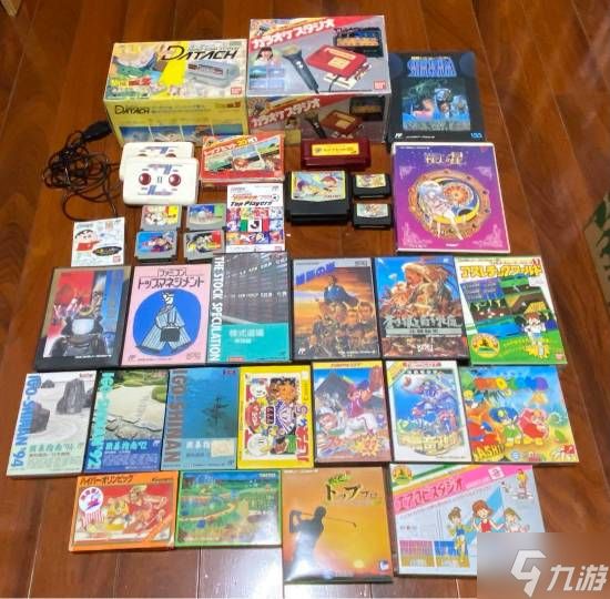 1052盒FC游戏卡带震撼拍卖!差一盒即可全收集