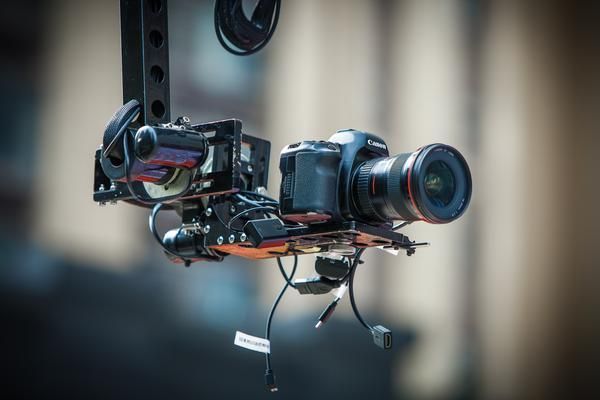 《我的世界PVP实战技巧指南：打造属于自己的战斗王国》 图2