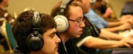 网络游戏中“人妖”玩家游戏行为和心理分析