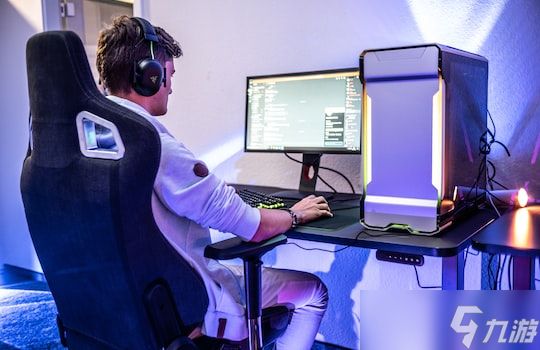 《叠入深渊》纯雷队阵容搭配攻略