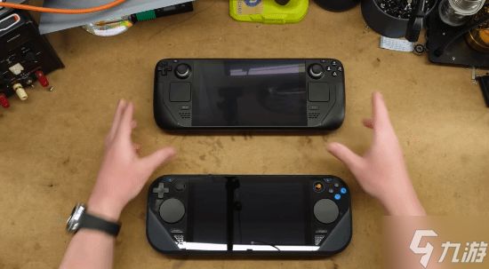 博主花2万购入Steam Deck原型机!内部结构罕见曝光