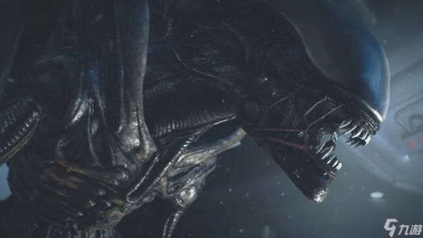 《异形隔离》太恐怖 试玩记者在储物柜里躲了一小时不敢出来