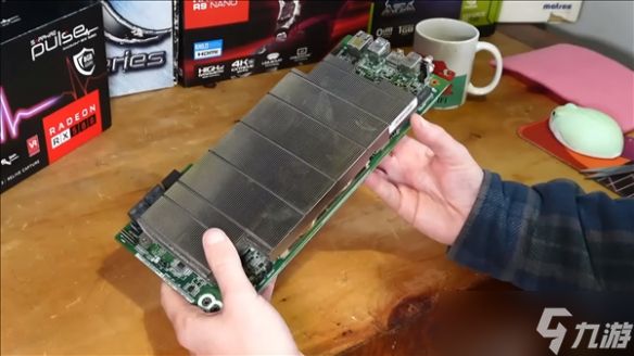 “PS5显卡”名不虚传!挖矿显卡BC-250竟能流畅玩3A