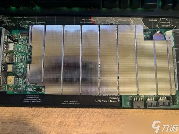 “PS5显卡”名不虚传!挖矿显卡BC-250竟能流畅玩3A