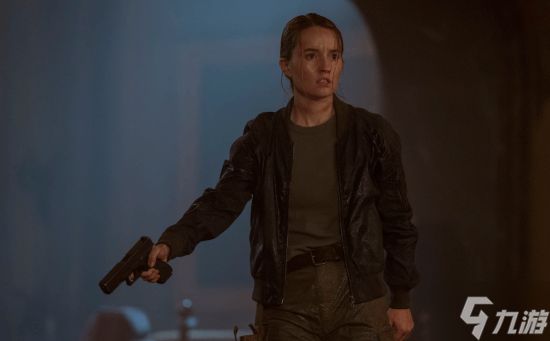 《美末》艾比演员要增肌了！健身房猛猛撸铁