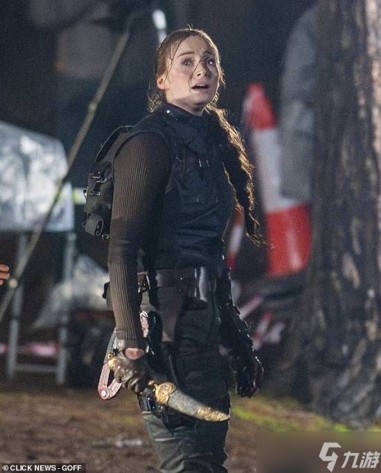 索菲·特纳首曝古墓丽影劳拉动作戏，历时一年特训重塑冒险女神形象