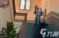 三角洲行动中肘击王怎么打