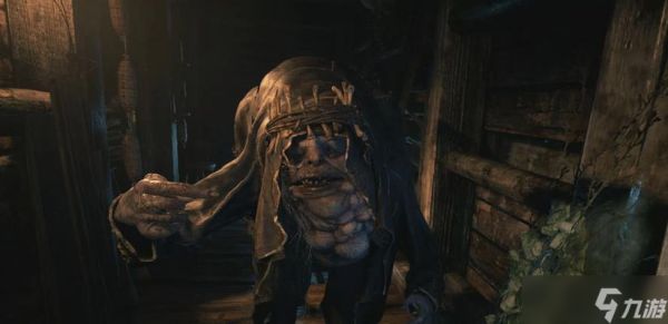 生化危机8遭遇怪婴困境如何应对？逃脱技巧是什么？