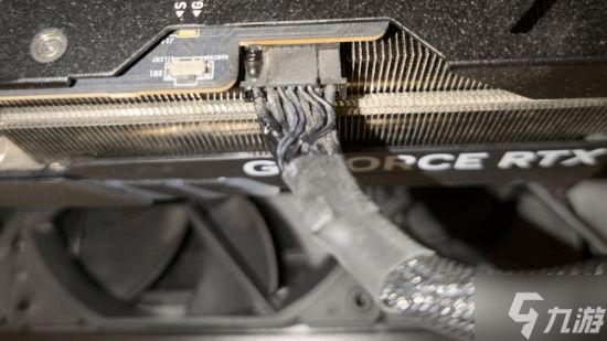 玩家4090显卡着火无人发现 猫咪紧急“呼叫”救援